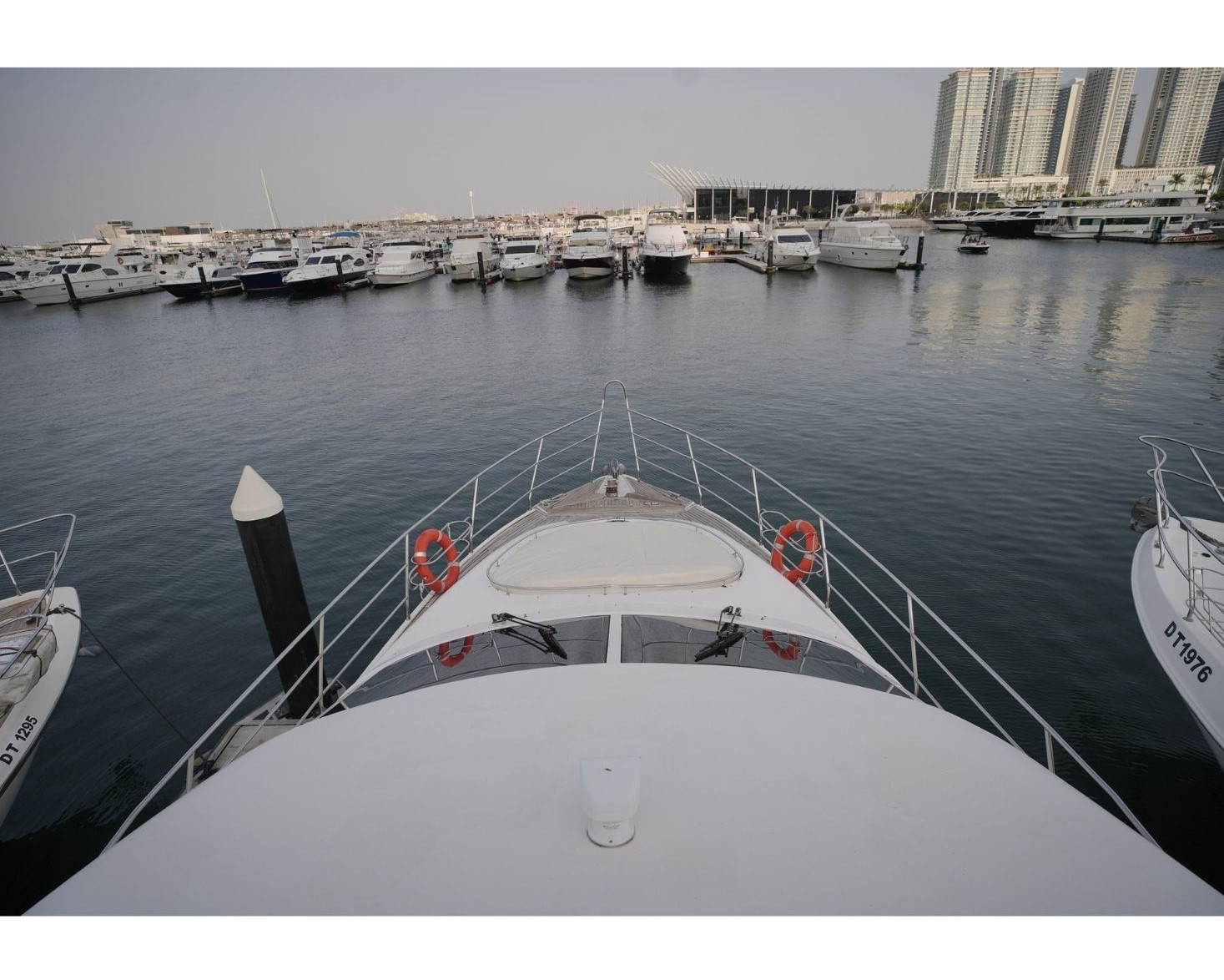 75ft yacht outside view
